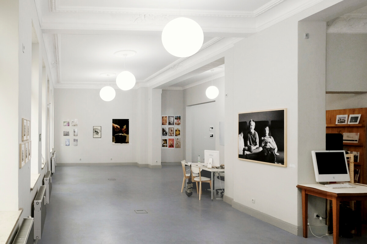Fotoforum, Ausstellung Come In - Look Out, 2020